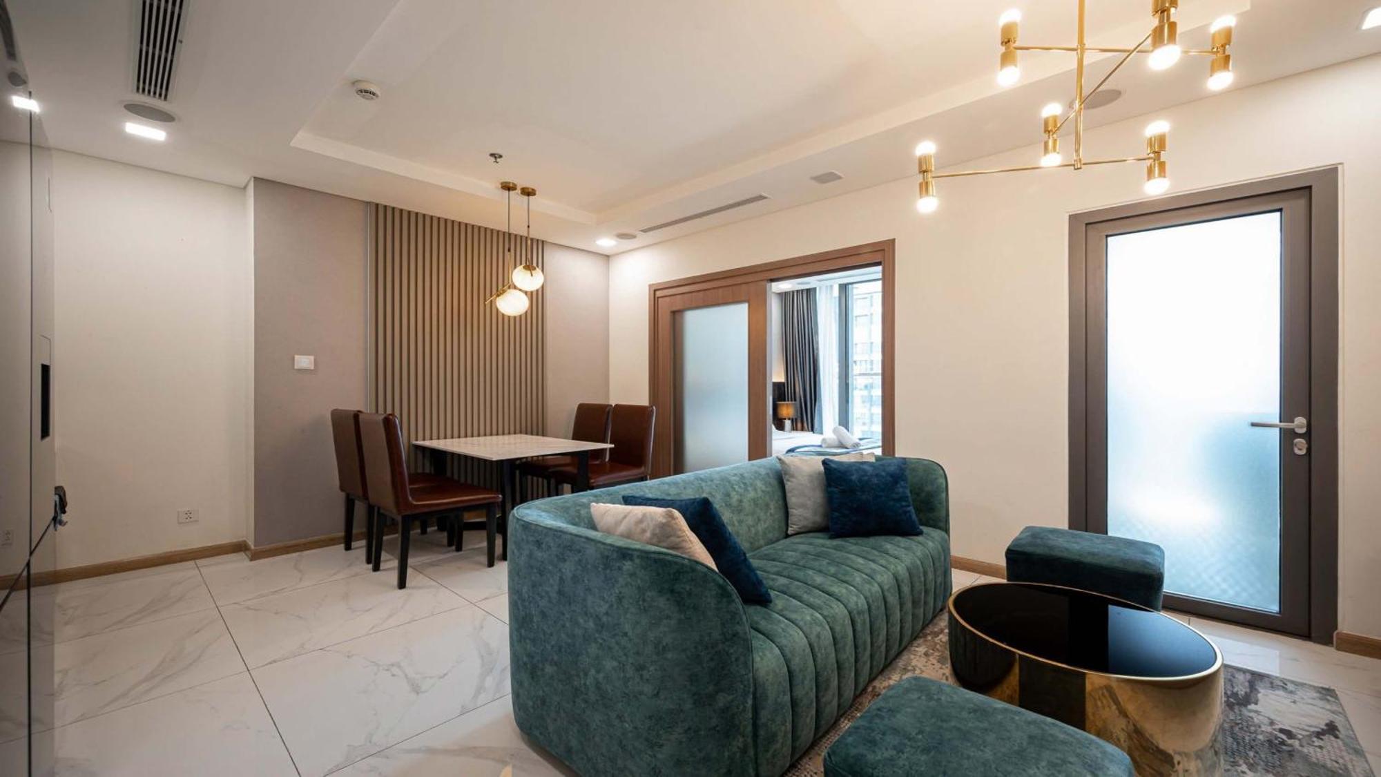 Landmark 81 And Vinhomes Riverside Residence ホーチミン市 エクステリア 写真