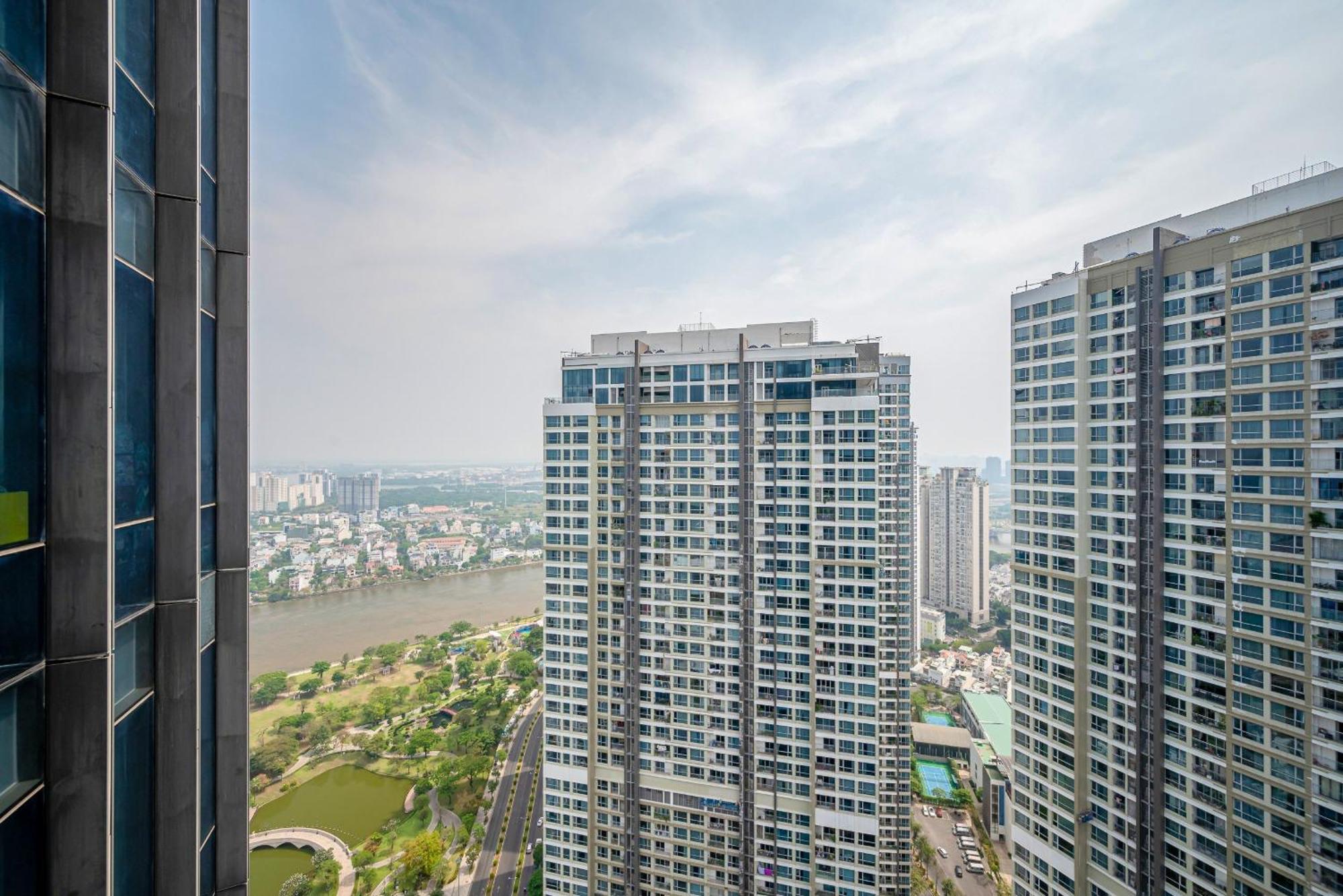 Landmark 81 And Vinhomes Riverside Residence ホーチミン市 エクステリア 写真