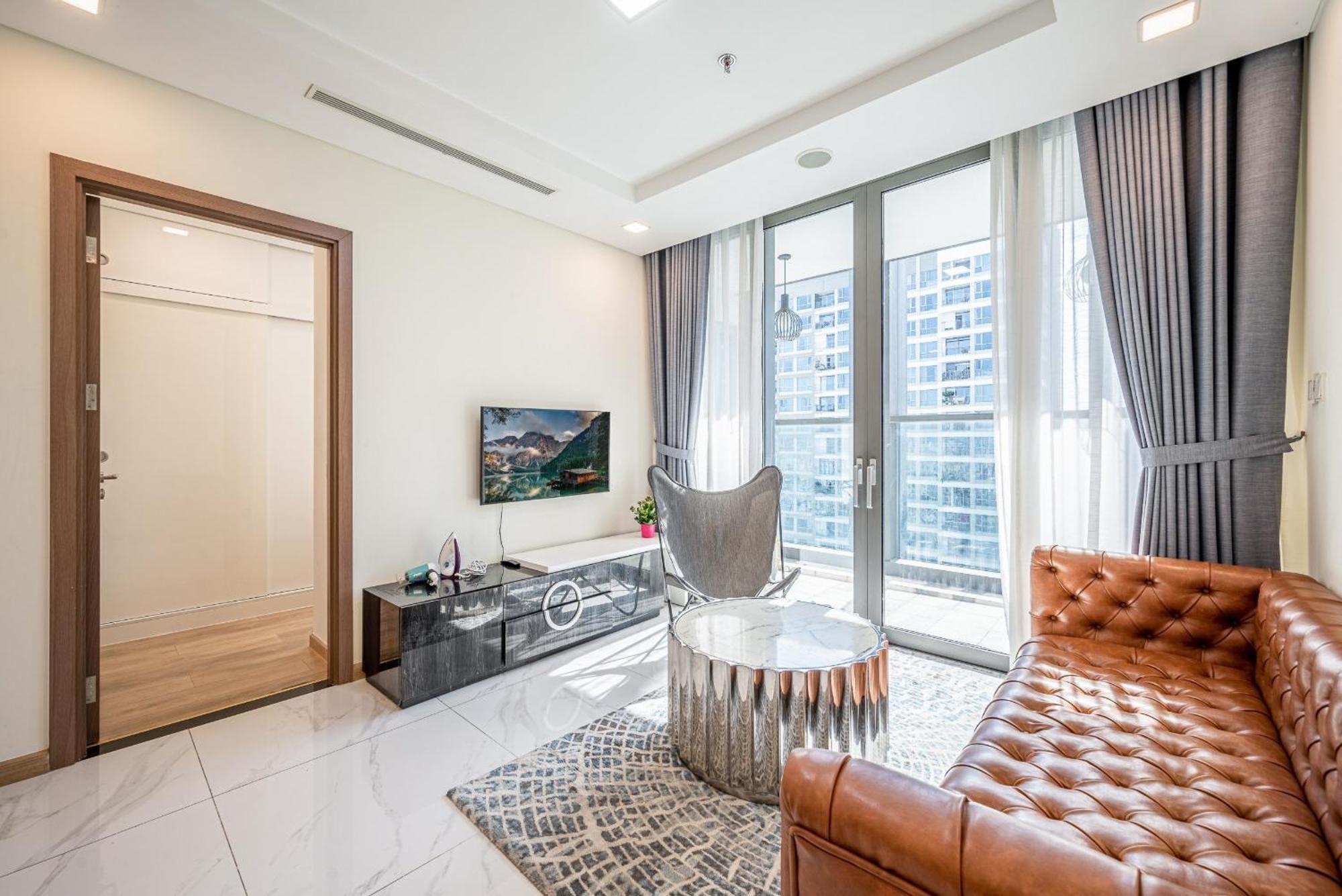 Landmark 81 And Vinhomes Riverside Residence ホーチミン市 エクステリア 写真